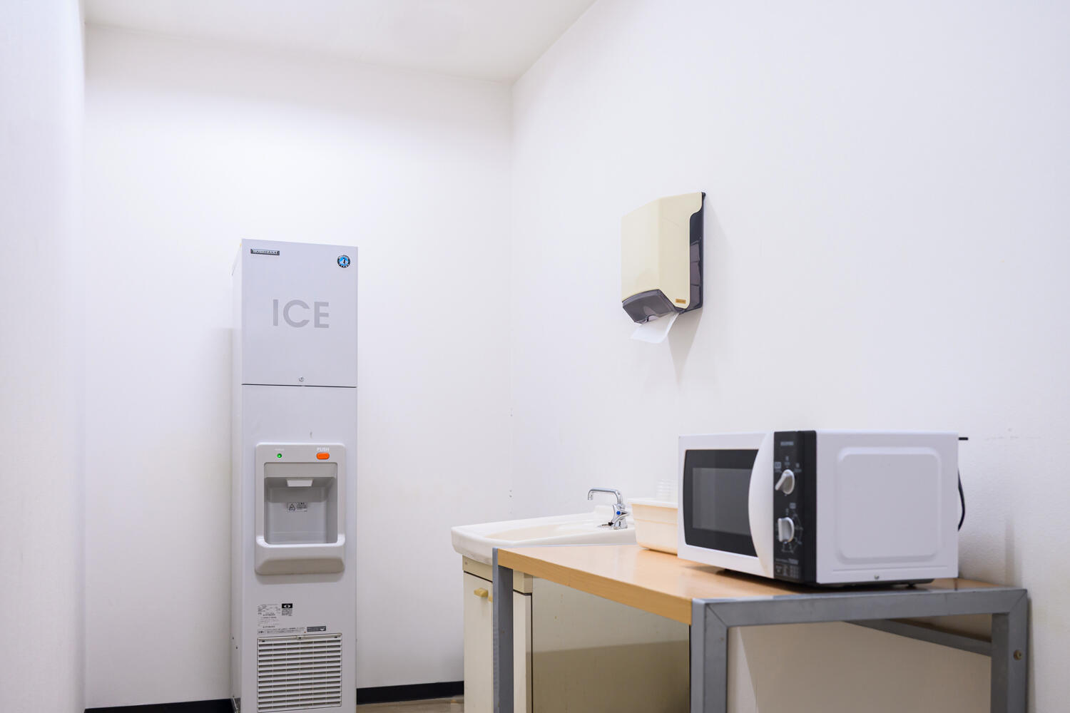 電子レンジと製氷機