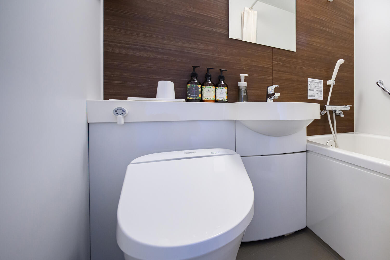 客室イメージ　ユニットバス